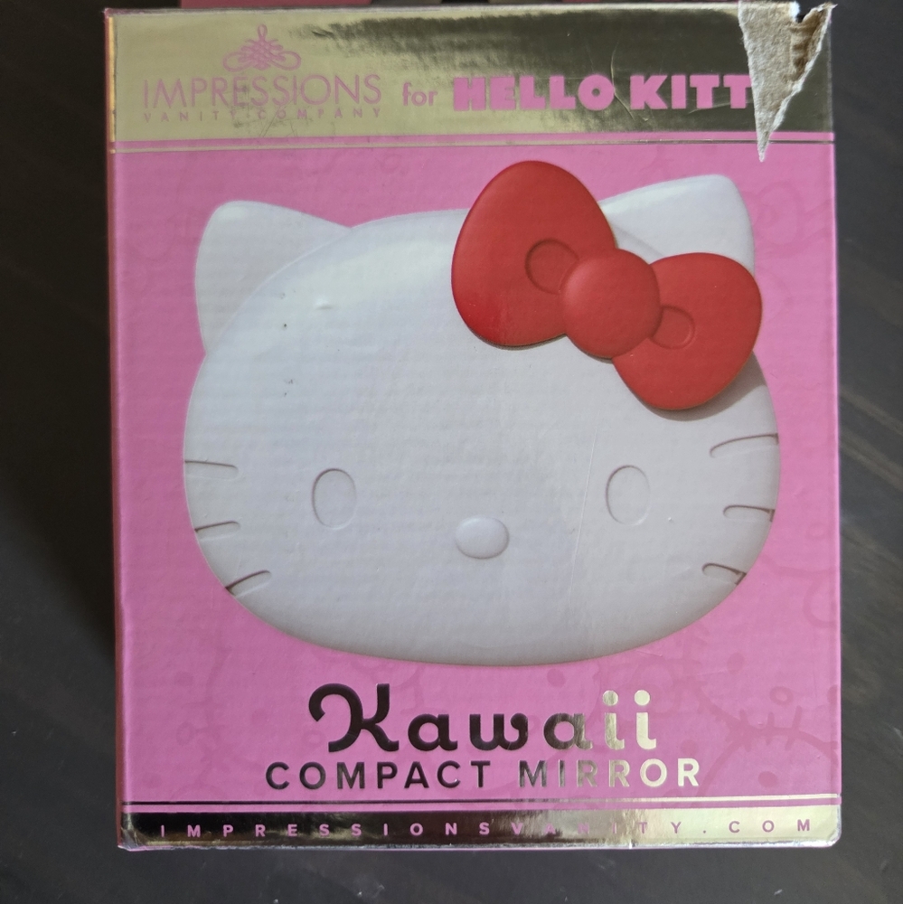 Hello kitty kawaii compact mirror